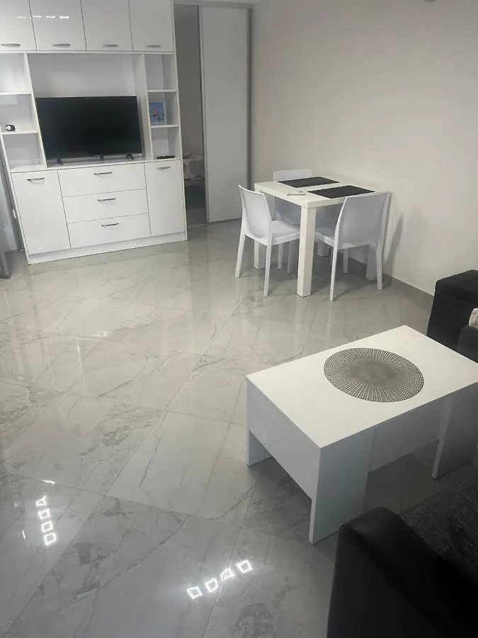 Mate'S Holiday House Trogir 0*,